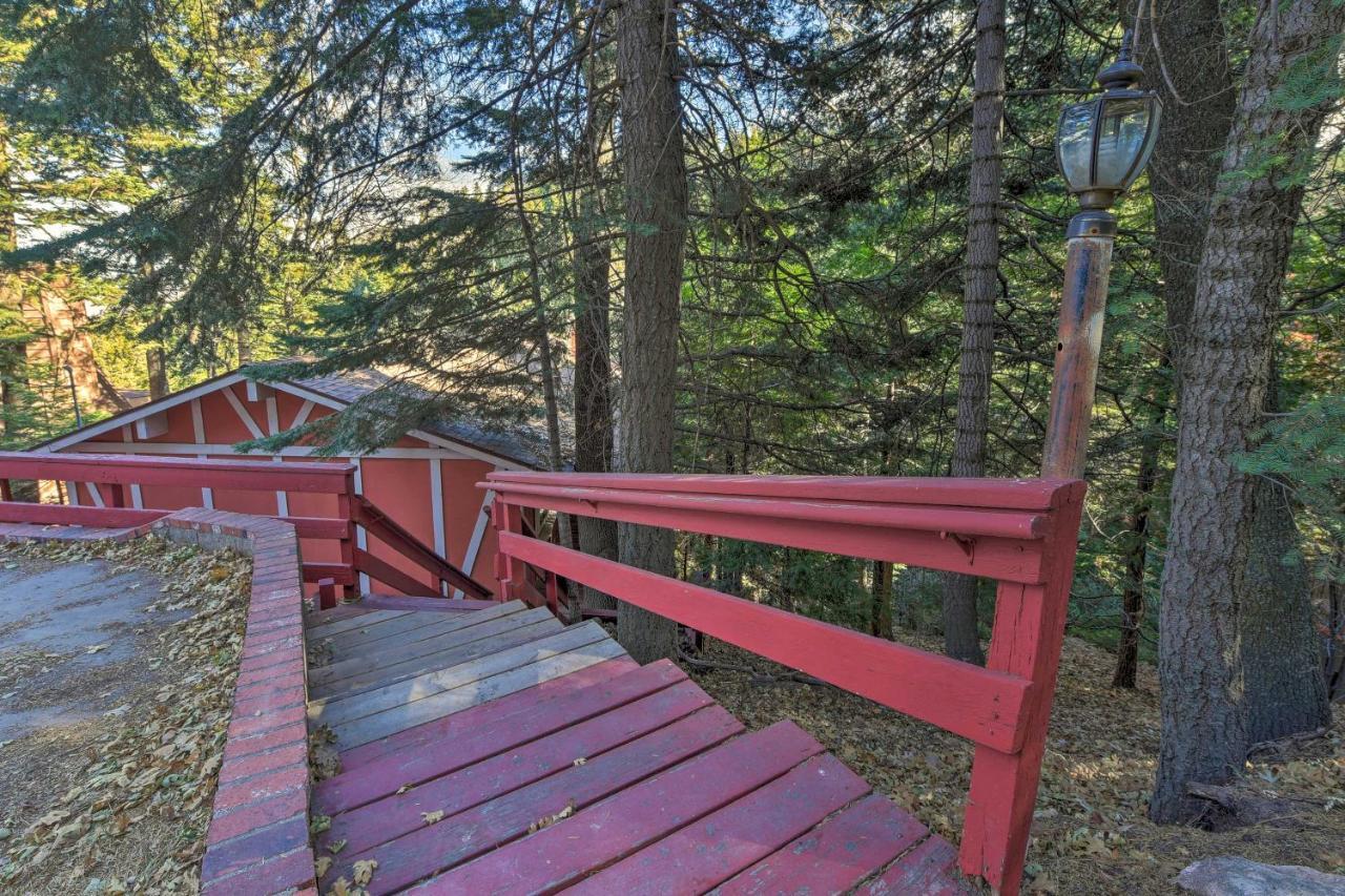 Lake Arrowhead Cabin With Deck And Stunning Mtn Views! San Bernardino Ngoại thất bức ảnh